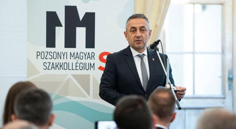 Potápi Árpád János: a felvidéki magyarság számára a megmaradás a tét a szeptember végi parlamenti választáson