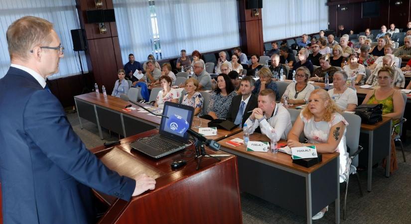 Civileket és adományozókat ismertek el a csabai fórumon – galériával