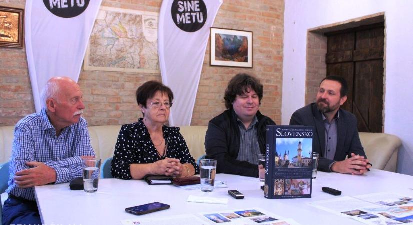 Készül a szlovákiai műemlékek képes enciklopédiájának magyar fordítása