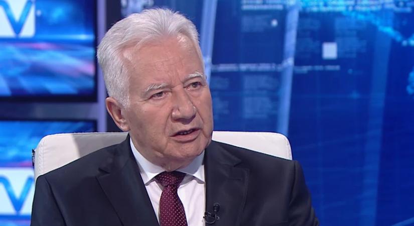 Jakab István: Ez egy nagyon éles harc, ha kell, le tudjuk zárni a határokat