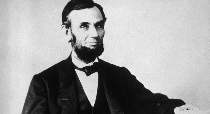 Napi bölcsesség – „Bolondíthatsz néhány embert mindig, és minden embert valameddig, de...” – Abraham Lincoln a politikusok hazugságairól