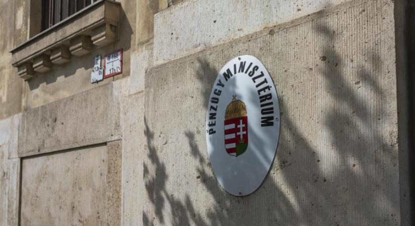 Ezermilliárdos tervezési hiba csúszott a 2022-es büdzsébe