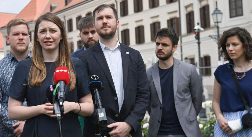 Jóval a piaci ár alatt kapott reklámfelületet a Momentum