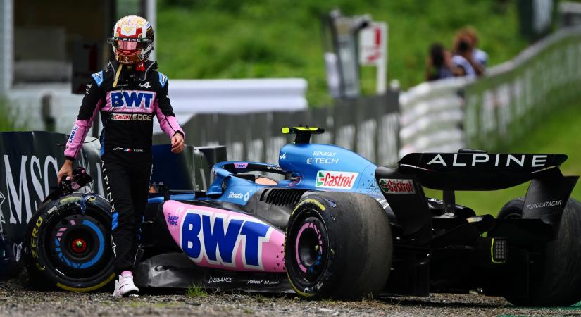 Megszakították az F1-es szabadedzést Japánban