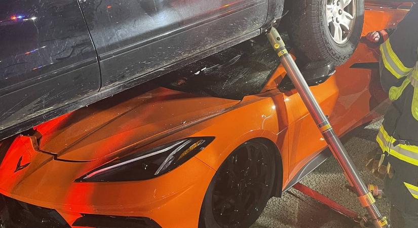 Megmászta a Corvettet a Silverado, és nem is akarta elengedni