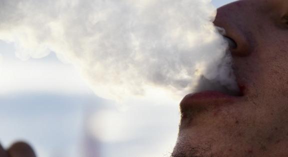 Ijesztő eredményeket közölt egy e-cigaretta kutatás