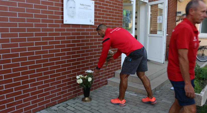 Kadler Gusztávra emlékeztek a Győri Vízitelepen
