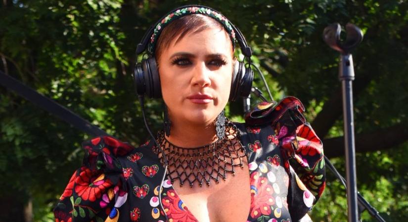 Tóth Gabi újabb burkolt üzenete: „Istenem hogy éljek, hogy a világ ne szóljon meg”