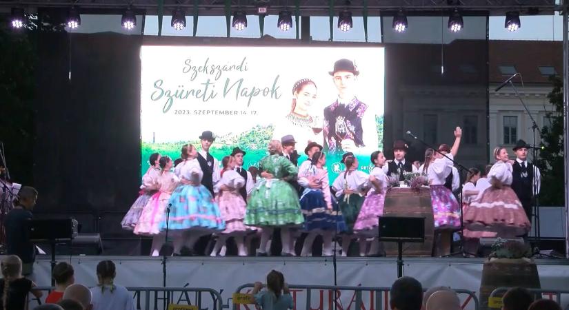 Pénteken délután hivatalosan is elkezdődtek a Szekszárdi Szüreti Napok