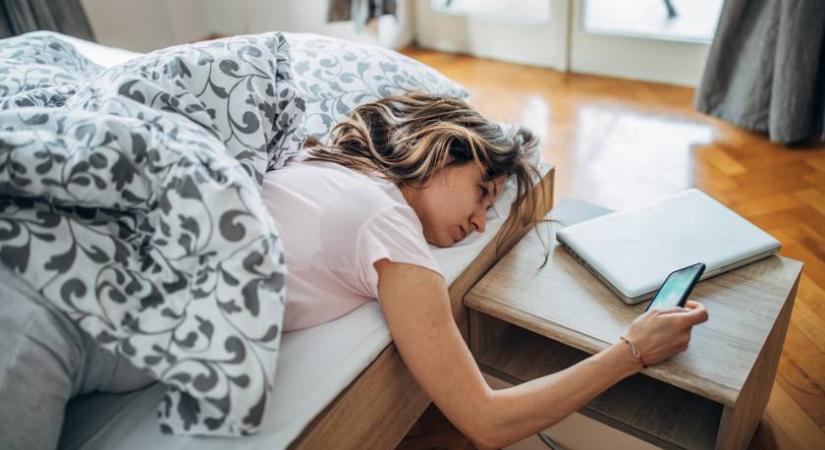 A TikTok szerint feltölt, és erőt ad, de veszélyes lehet - A „bed rotting” egyáltalán nem tesz olyan jót, mint hiszik