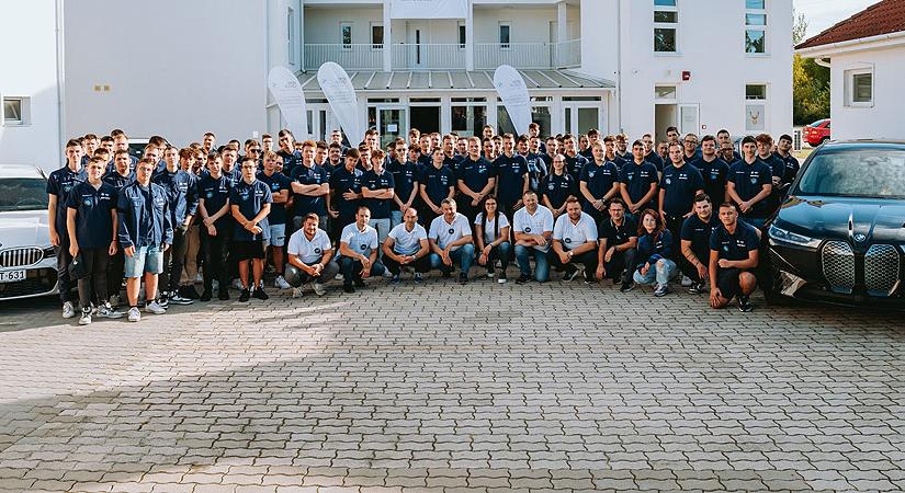 Száz diákkal indult el a BMW Group Gyár Debrecen duális szakképzési programja