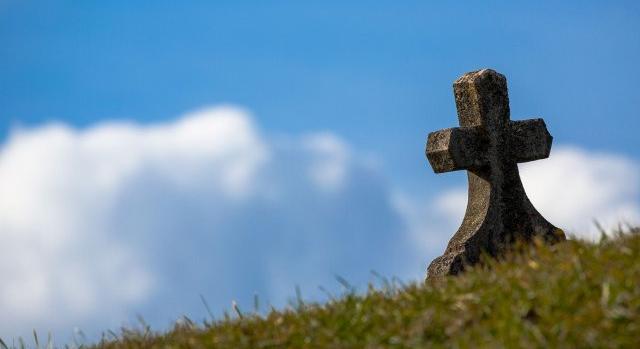 Egy internetes oldalon megjósolták, kik halnak meg idén, eddig hátborzongatóan pontosak az előrejelzéseik