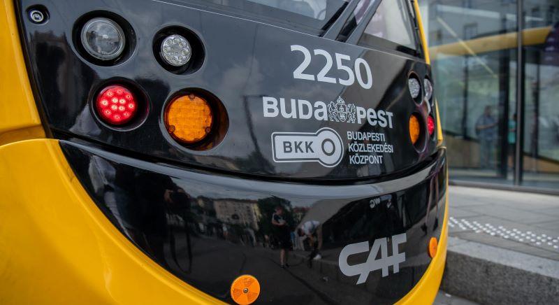 Változások a 4-es és a 6-os villamos közlekedésében: pótlóbuszokkal kell számolni hétvégén