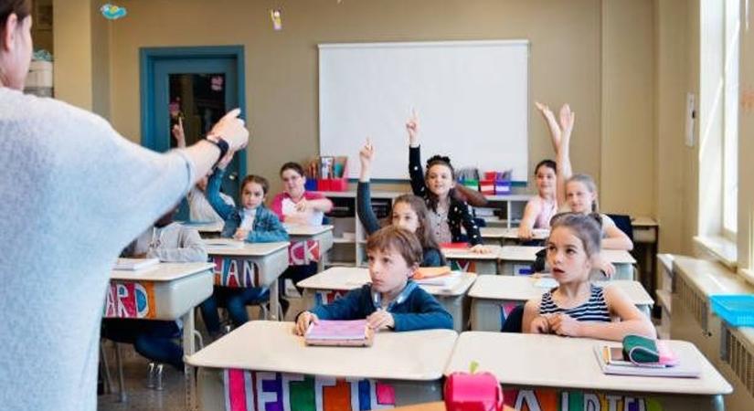 Eddig van lehetősége a pedagógusoknak jelentkezni az ösztöndíjpályázatra