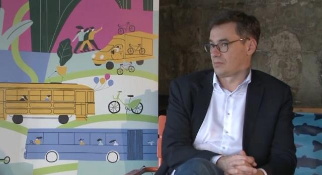 Karácsony Gergely: Úgy alakítják át a rakpartot, hogy az emberek hozzá tudjanak férni a Duna-parthoz