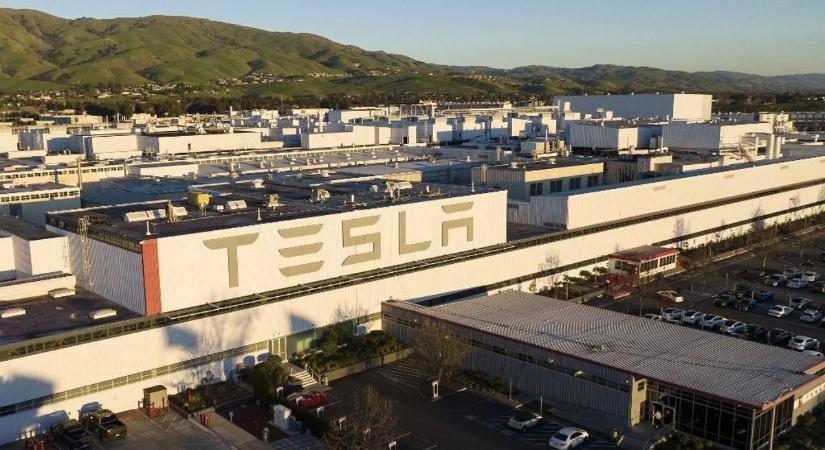 Hatalmas beruházásokra készül Indiában a Tesla