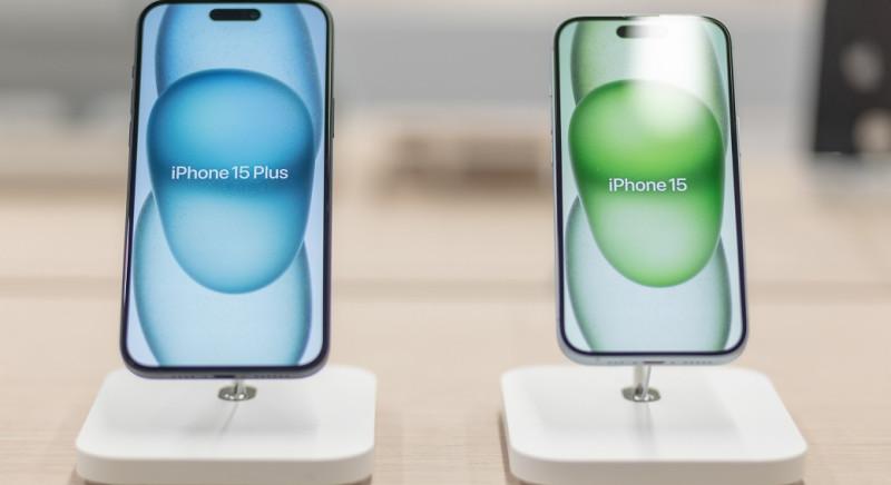 Ma került boltokba az iPhone 15
