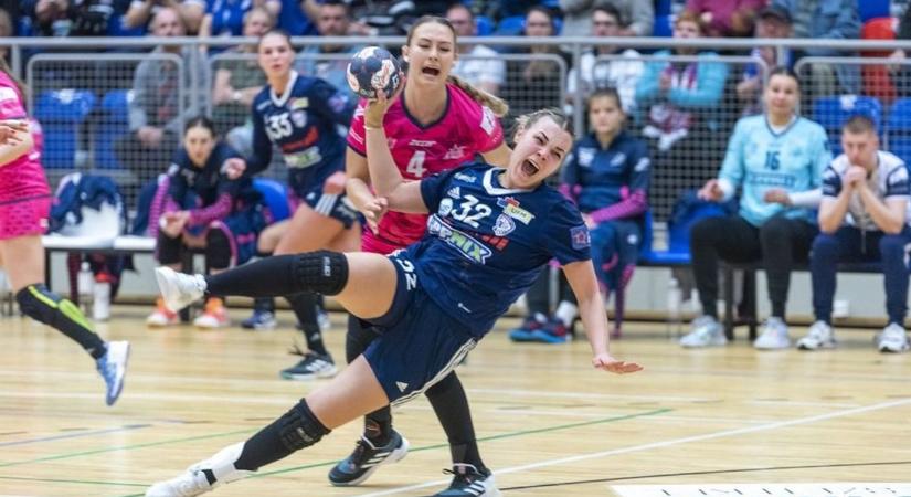 A hektikus teljesítményt nyújtó Albának esélye sem volt