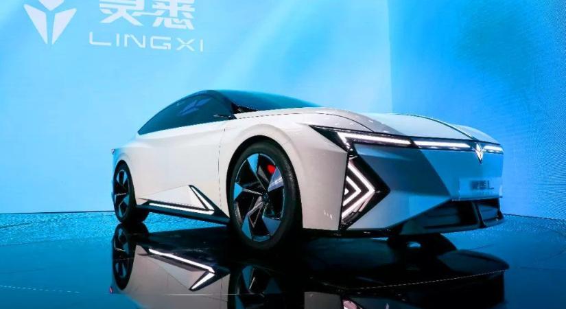 Lingxi néven alapított villanyautó-márkát a Honda