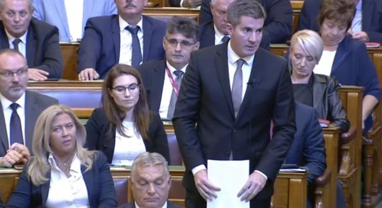 Kocsis Máté: Gyurcsány migránspárti, háborúpárti, genderőrületben vergődő Magyarországot akar