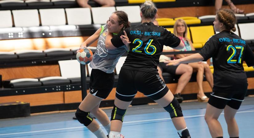 Az NB II.-ben és a vármegyei bajnokságokban is folytatják kézilabdázóink