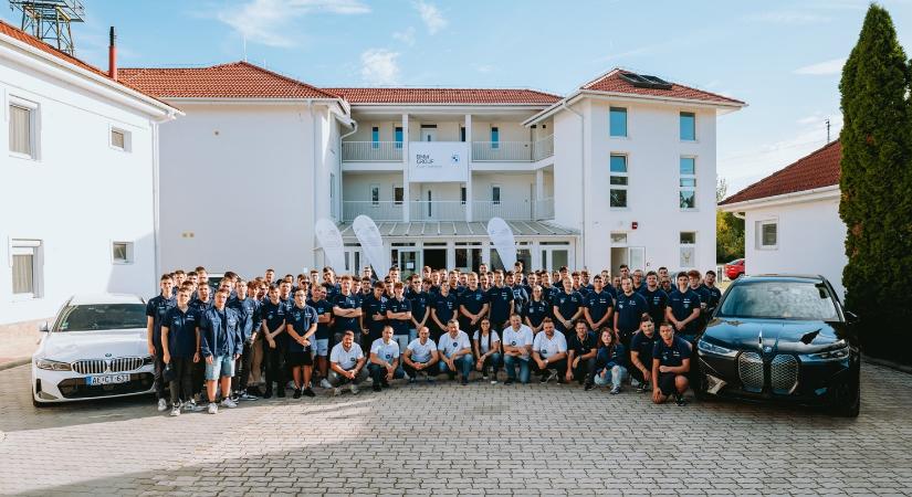 100 diákkal indult el a BMW Group Gyár Debrecen duális szakképzési programja