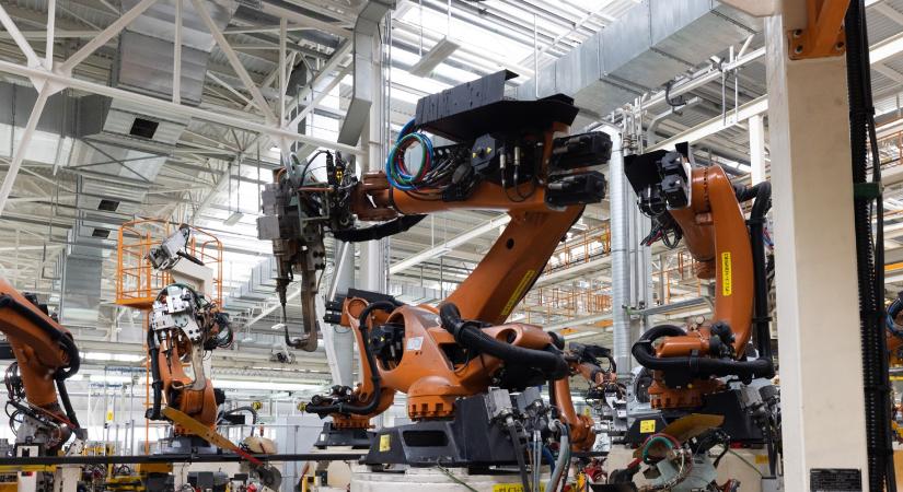 Hódítanak az ipari robotok az Európai Unióban