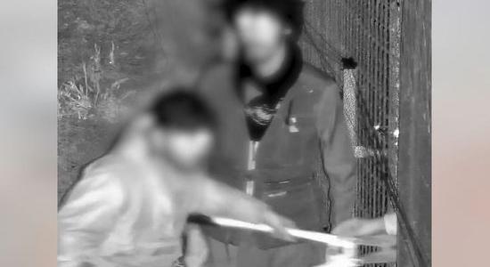 Gránáttal és lőfegyverekkel támadták meg a magyar határt migránsok