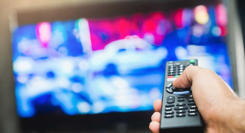 Megindult a televízió-előfizetések lemorzsolódása, erősödik a streaming