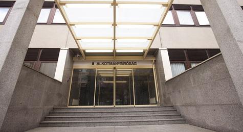 Az LMP az Alkotmánybírósághoz fordul