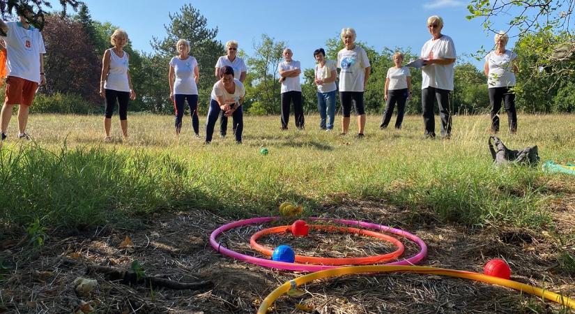 Ismét együtt mozdultak a nyugdíjasok a hagyományos sportvetélkedőn – galériával, videóval