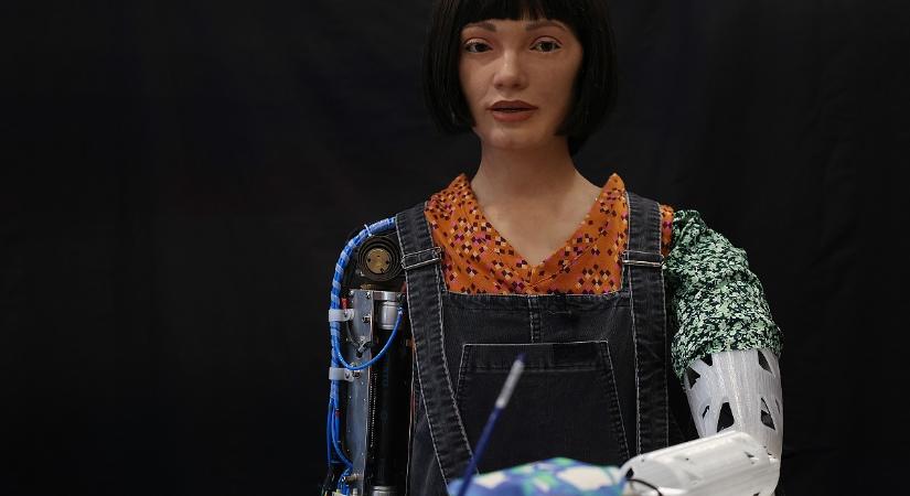 Az ügyfélszolgálatosok helyére tolakodik a mesterséges intelligencia