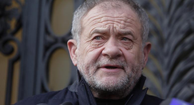 Korrupciógyanú miatt őrizetbe vették és kizárták a PSD-ből Dumitru Buzatut