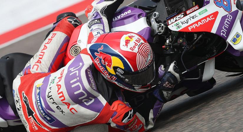 Jorge Martin győzött, Marc Marquez dobogón a MotoGP indiai sprintjén, Bezzecchi nagyot hajrázott!