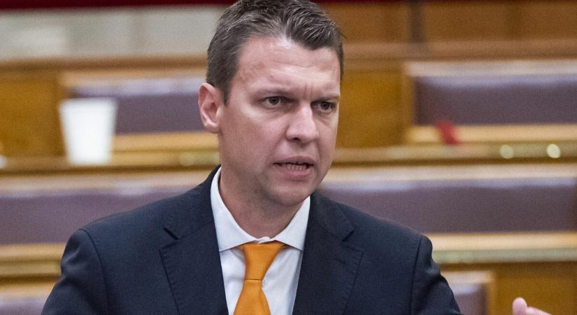 Menczer Tamás: aggódom a svéd demokráciáért!