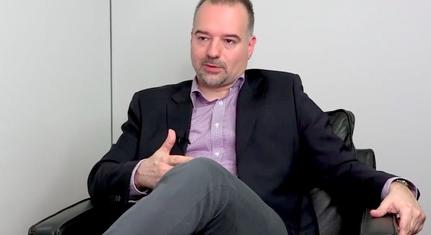 Lattmann Tamás: a fiatalok petíciózása csak egy fideszes kommunikációs trükk
