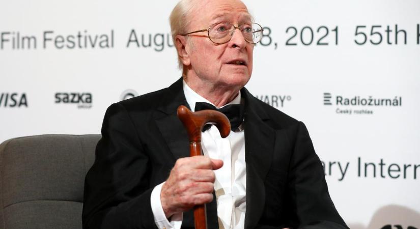 Szomorú bejelentés, visszavonul Michael Caine