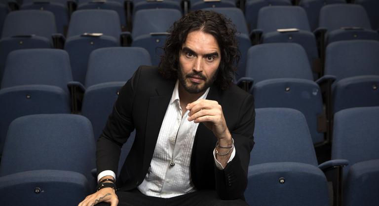 Russell Brand először reagált nyilvánosan az őt ért vádakra
