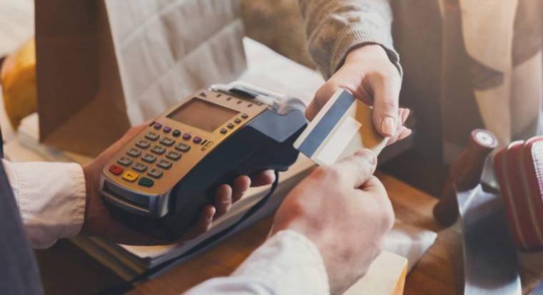 GVH - Megszűnt az eljárás a HelloPay fizetőterminálok üzemeltetőjével szemben