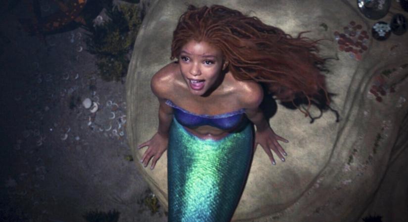 Halle Bailey megmutatja Eric kastélyát A kis hableányból