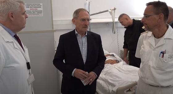 Továbbra is az intenzív osztályon ápolják az esztergomi robbantásban megsérült egyik TEK-est