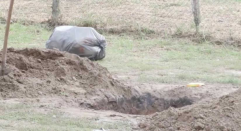 Lángoló gödörbe zuhant egy 4 éves kisfiú Nagykállón, életveszélyesen összeégett