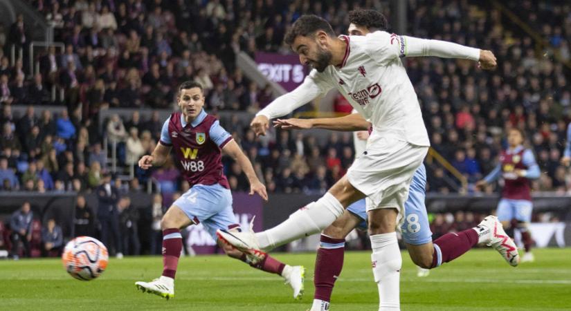 Gyönyörű kapásgóllal nyert a siralmasan játszó Manchester United - videó