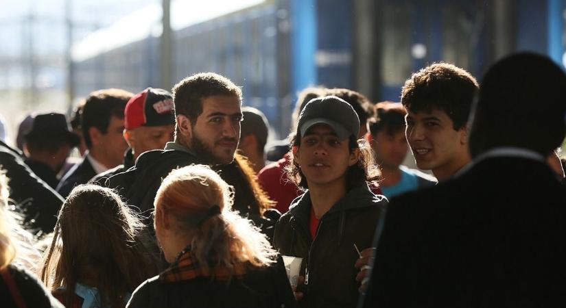Besokallt Ausztria: a többség már elutasítja a migrációt