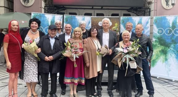 Hatalmas megtiszteltetés érte Piros Ildikót és Kovács Istvánt