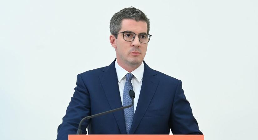 Törvénycsomag készül Magyarország függetlenségének védelmében