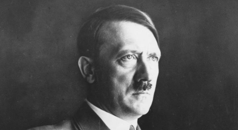 Özönlenek a turisták Adolf Hitler egykori nyaralótáborába: fotón a komplexum