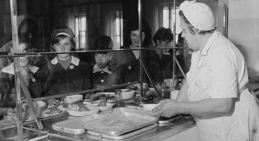 Retro: kakaómentes tejbegríz, híg húsleves, vizezett almalé – Így ettünk Kádár alatt az iskolai menzán