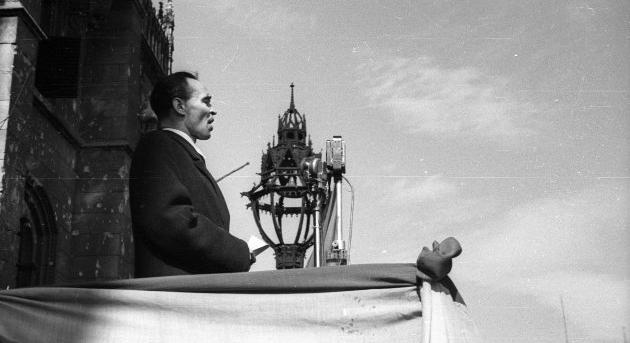 Abszurd elemekkel tűzdelt, nyers erőszakkal kicsikart vallomás alapján ítélték halálra Rajk Lászlóékat