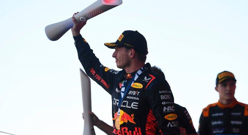 Így lehet világbajnok Verstappen Katarban